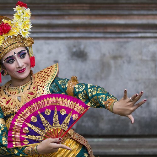 Rund- und Fernreisen