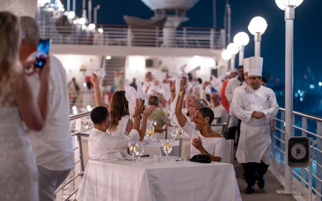 Was Sie auf einer Azamara Kreuzfahrt erwartet